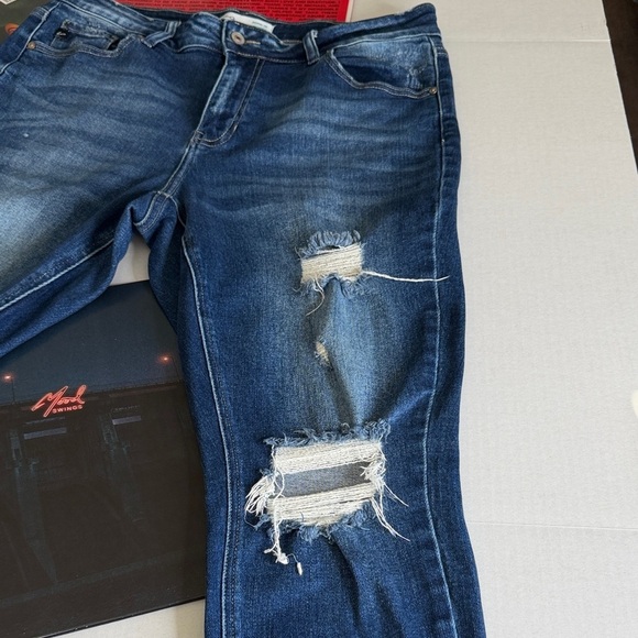 KanCan Distressed Skinny Jeans Medium Wash Raw Hem Stretch Denim Size 14 Women - Picture 5 of 15